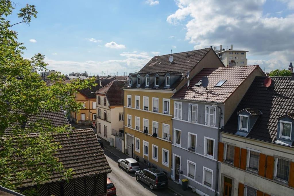 Appartement Charmant Tres Proche Centre-Ville, Parking Gratuits, Mulhouse Centre Eksteriør billede