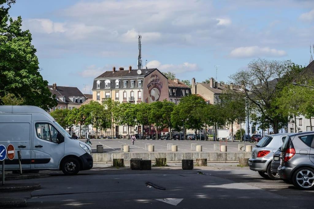 Appartement Charmant Tres Proche Centre-Ville, Parking Gratuits, Mulhouse Centre Eksteriør billede