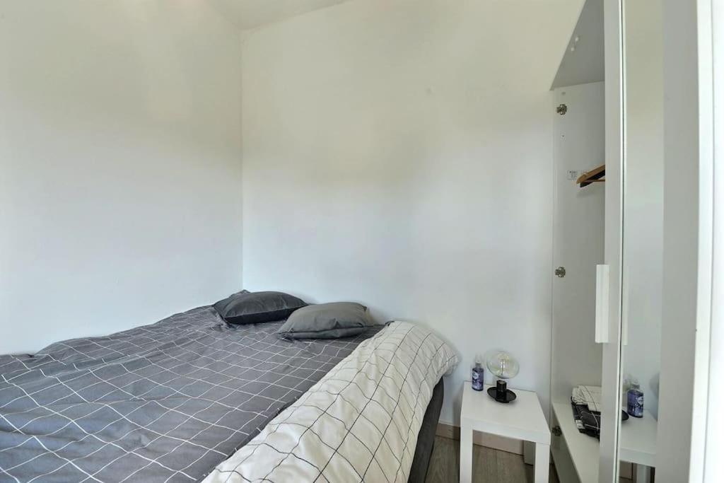 Appartement Charmant Tres Proche Centre-Ville, Parking Gratuits, Mulhouse Centre Eksteriør billede